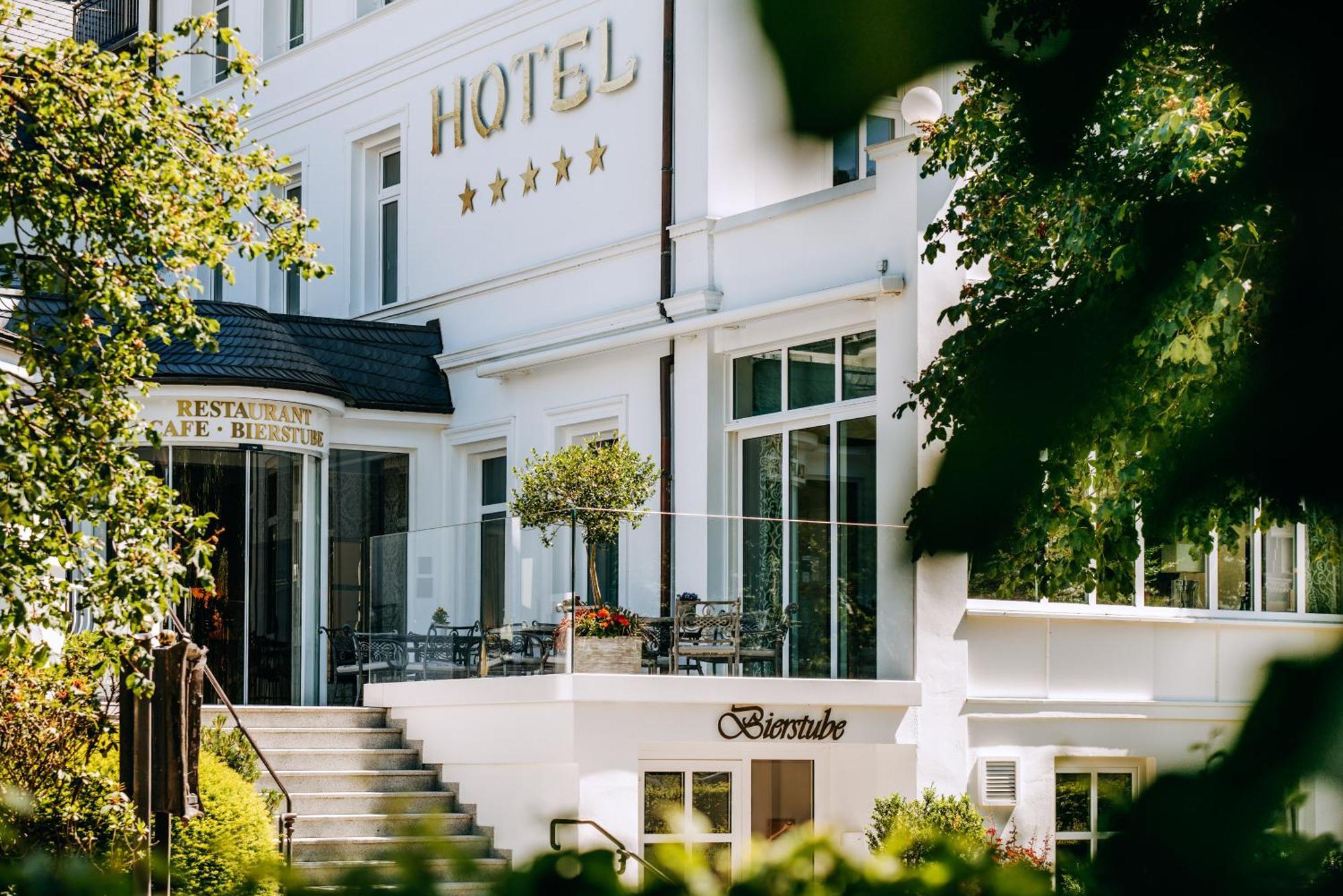 Hotel Deimann Schmallenberg Exteriör bild